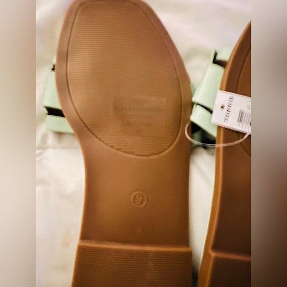 Torrid 9WW Mint Single Band Slide NWT - Picture 7 of 11